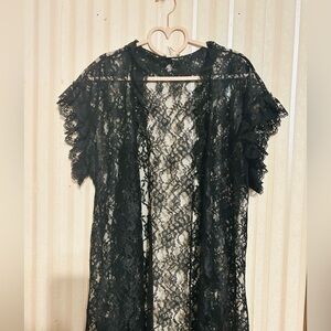 Fredrick’s Of Hollywood Elegant Black Lace Kimono Robe